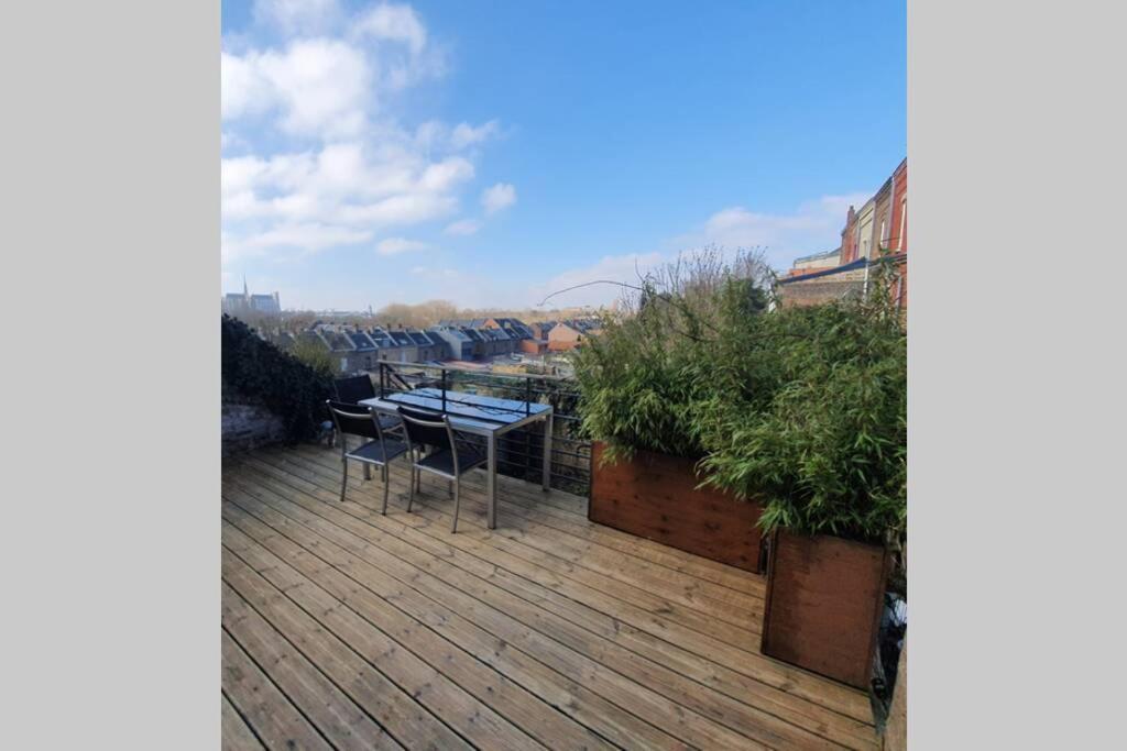 אמיינס Maison Famille-Confort-Terrasse Jardin-Vue Cathedrale מראה חיצוני תמונה